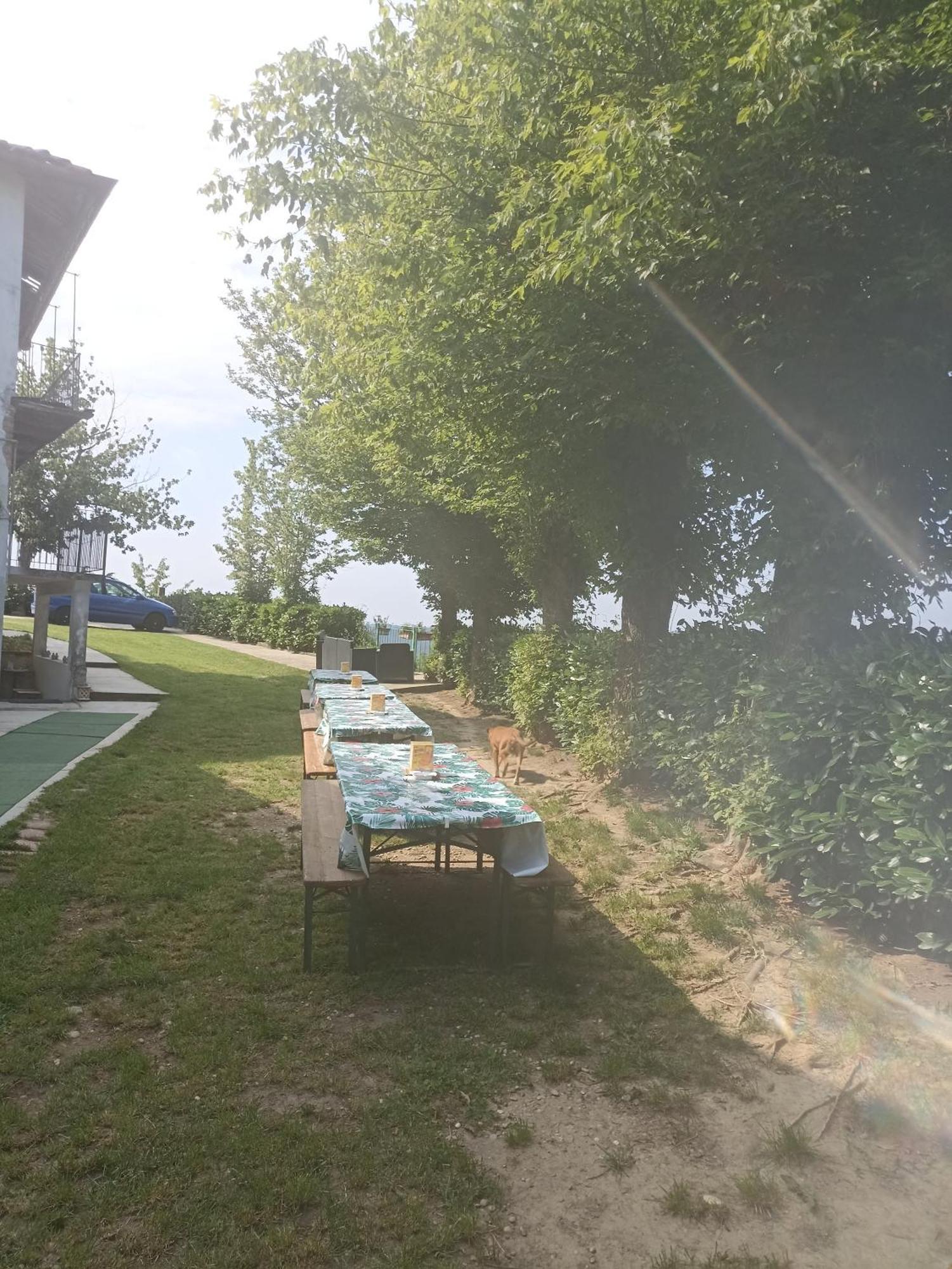 아스티 La Terrazza Mombarone 게스트하우스 외부 사진
